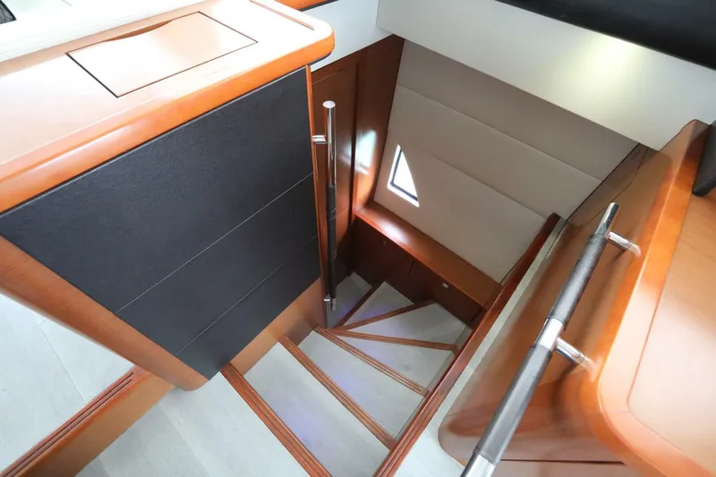 Rebus Yacht Photos Pics 2015 Prestige 550 Fly - Image 38