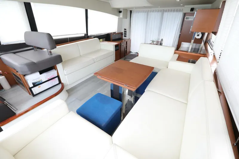 Rebus Yacht Photos Pics 2015 Prestige 550 Fly - Image 32