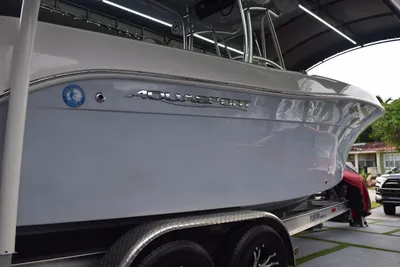 Aquasport 2300 Center Console