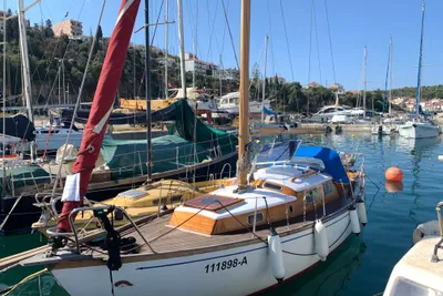 1972 Hallberg-Rassy P 28