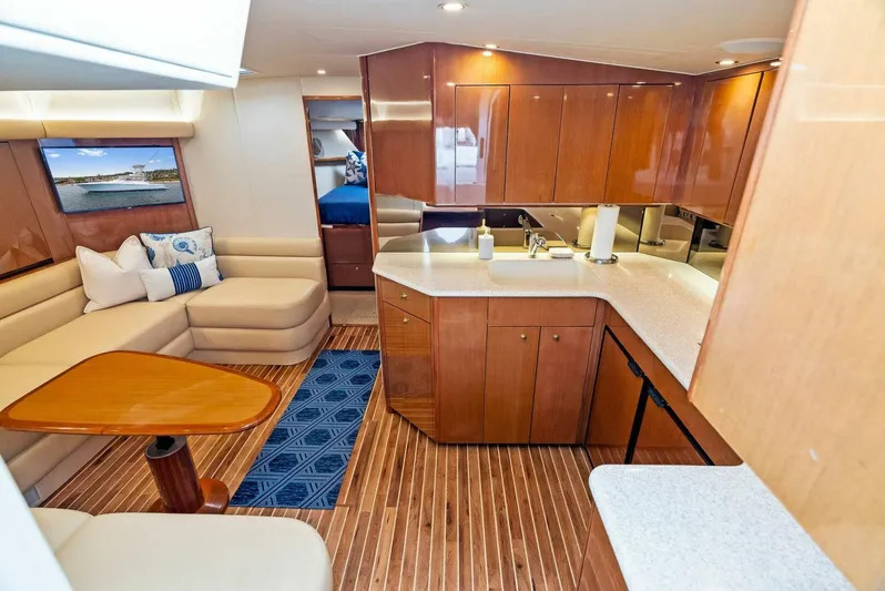 Blue Pearl Yacht Photos Pics 