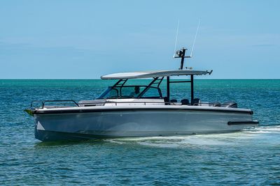 2021 Axopar Sun Top