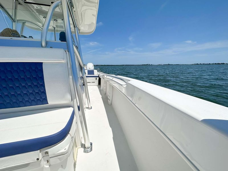 2022 Twin Vee 260SE