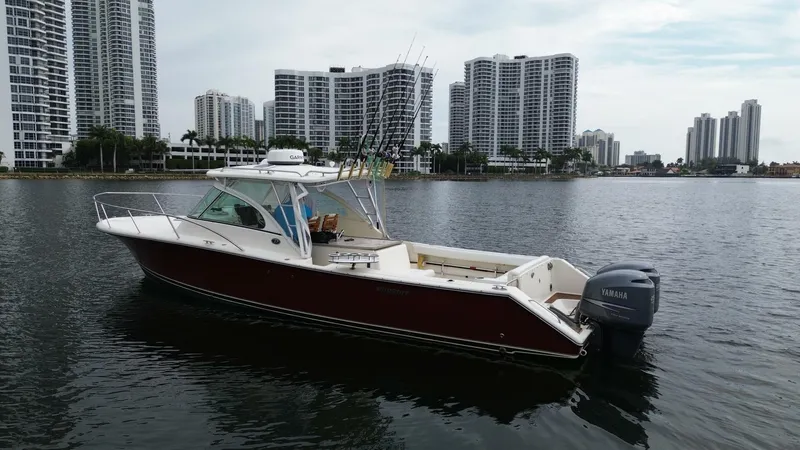  Yacht Photos Pics 2006 Pursuit 34 Drummond Island Runner - Image 6