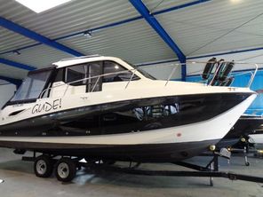 2023 Quicksilver Activ 905 Weekend