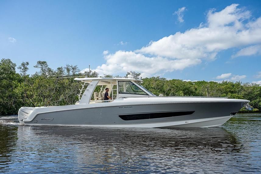 2020 Boston Whaler 42 