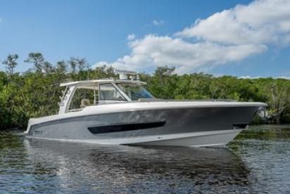 2020 Boston Whaler 42 