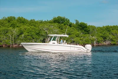 Boston Whaler 330 Outrage
