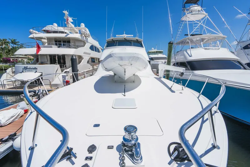 Plan B Yacht Photos Pics 