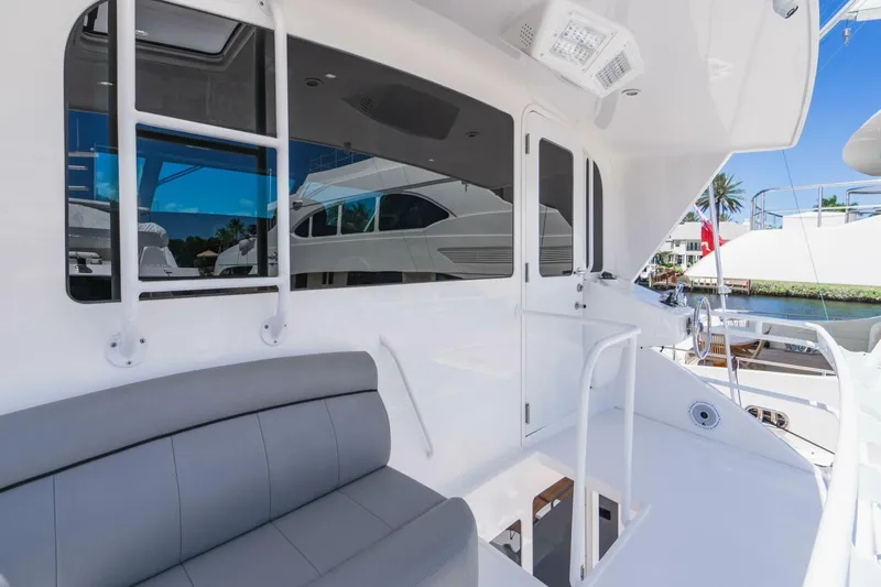 Plan B Yacht Photos Pics 