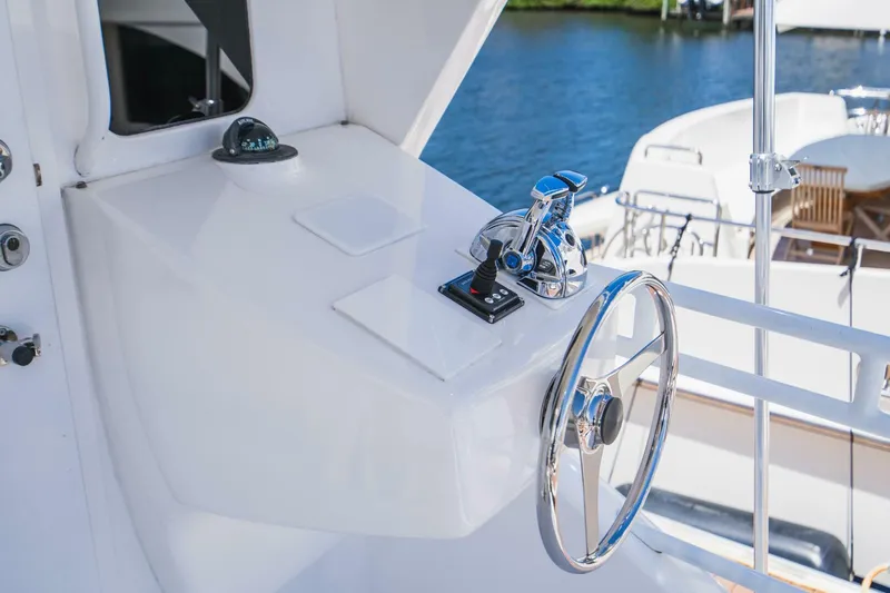 Plan B Yacht Photos Pics 