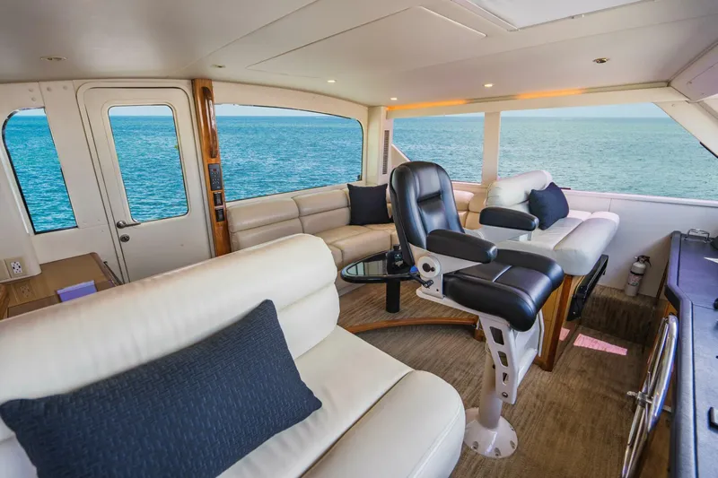 Plan B Yacht Photos Pics 