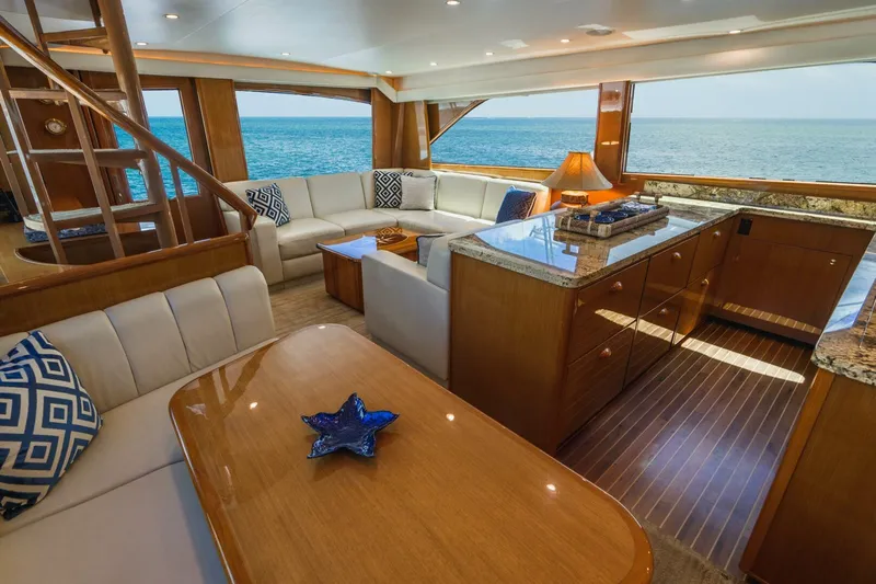 Plan B Yacht Photos Pics 