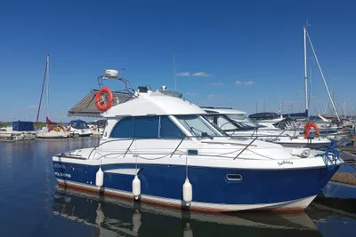 2003 Beneteau Antares 9
