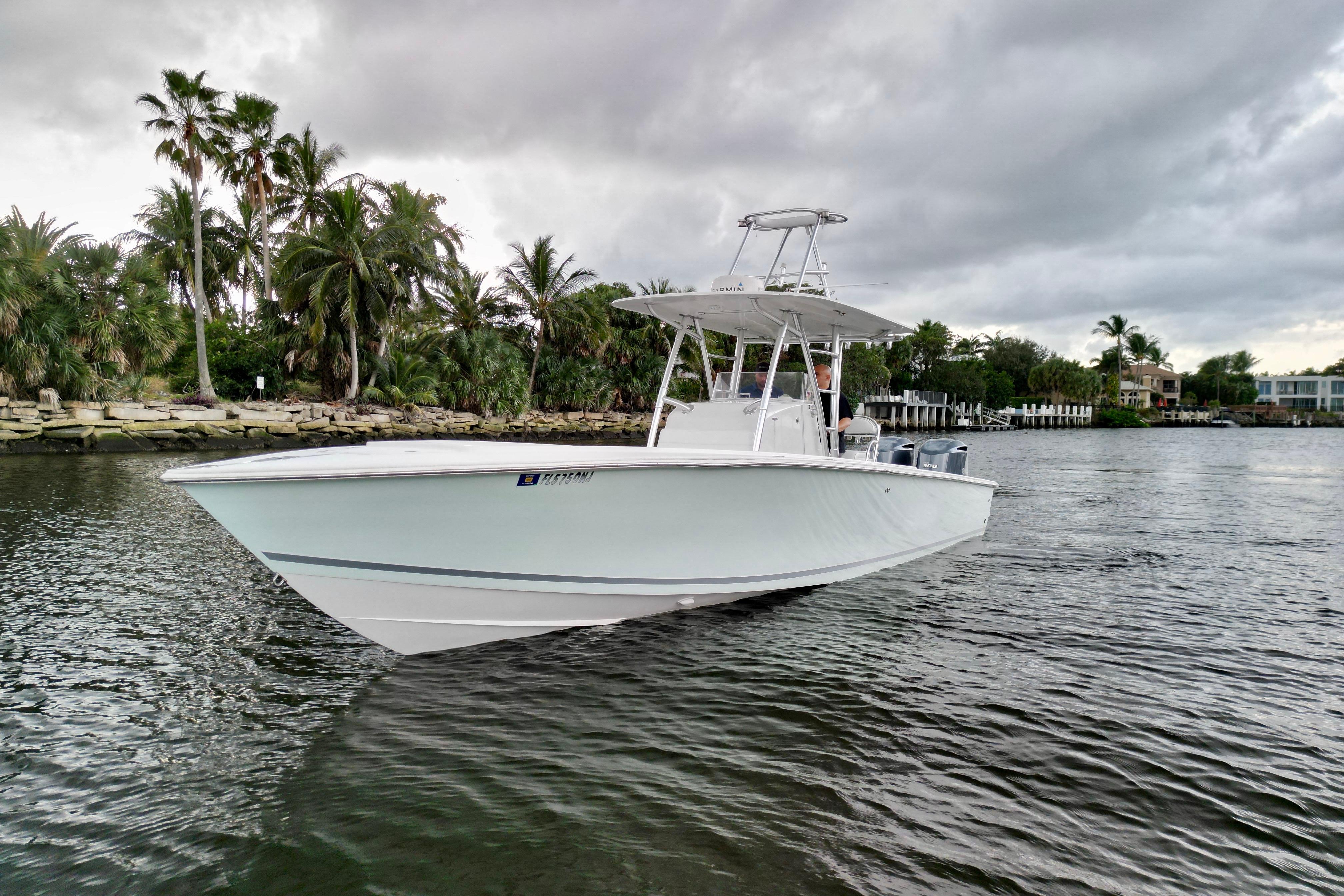 Jupiter 31 Center Console