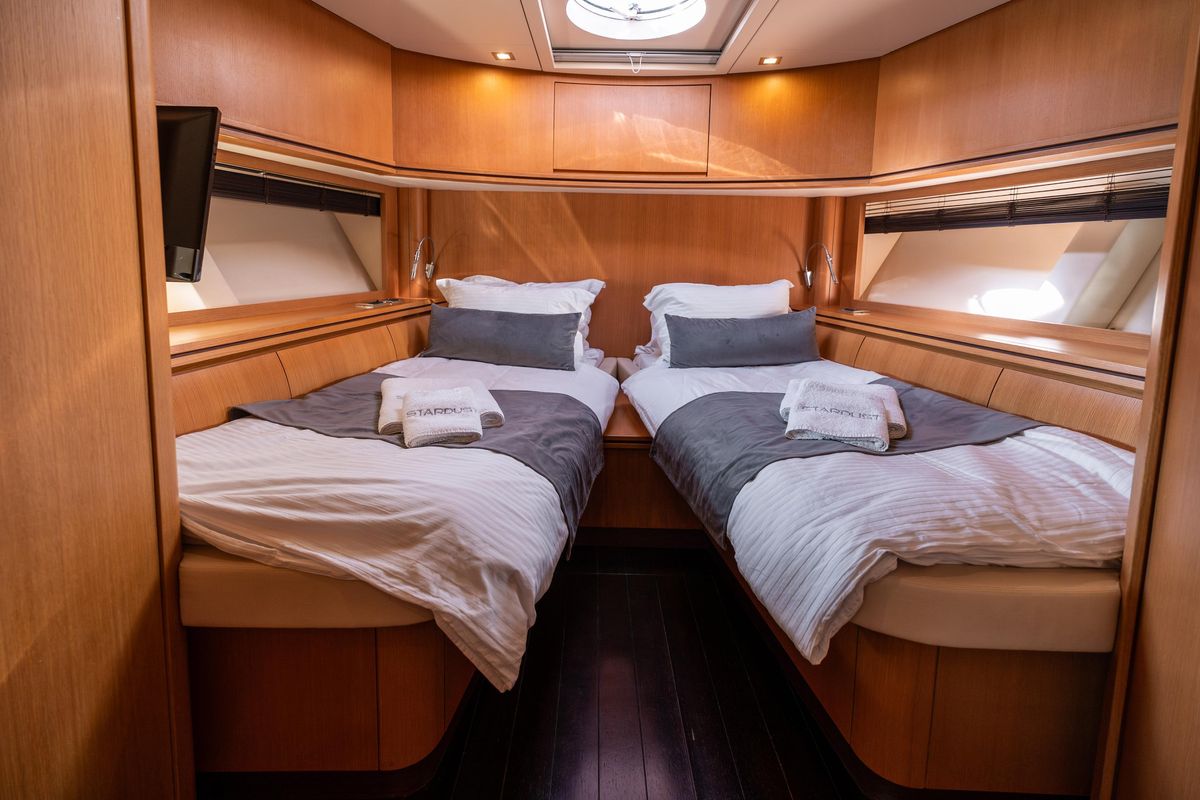 2009 Alfamarine 73 