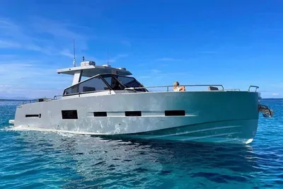 2019 MedYacht 52