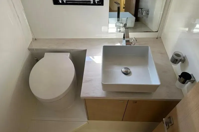 Get Lost Yacht Photos Pics MEDYACHT 52 2019