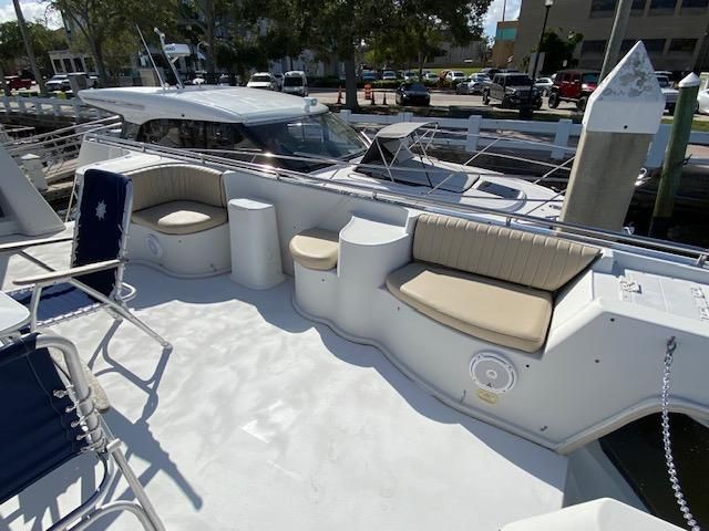 1996 Bluewater Yachts Coastal Cruiser 54