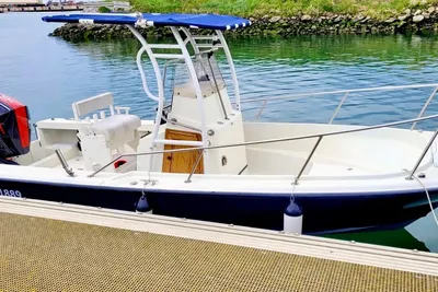 1993 Boston Whaler 21 Outrage