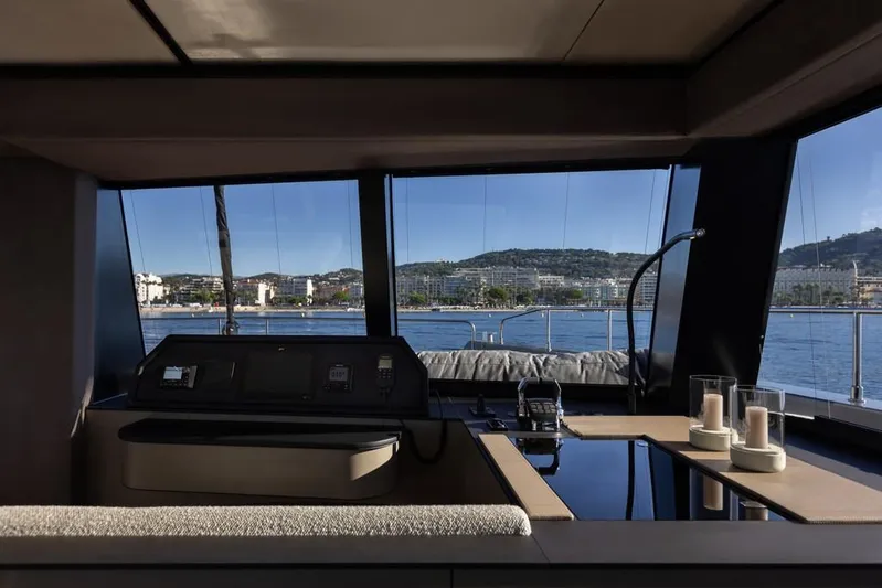 Full Moon Yacht Photos Pics 