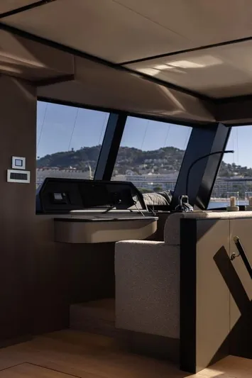 Full Moon Yacht Photos Pics 