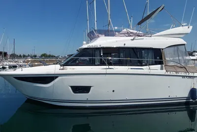 2015 Jeanneau Velasco 37F