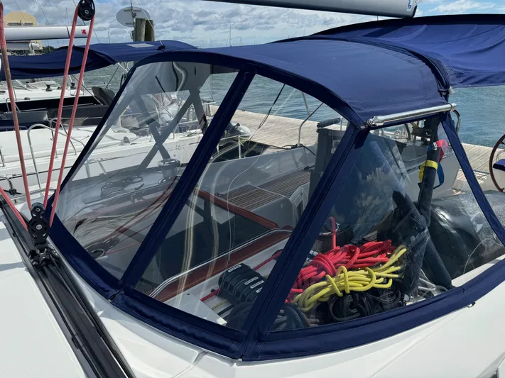 Salt Air Yacht Photos Pics 