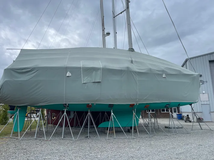 Salt Air Yacht Photos Pics 