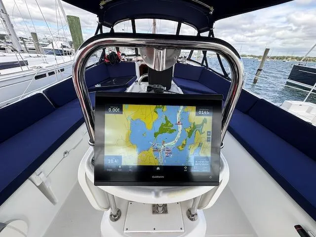 Salt Air Yacht Photos Pics 