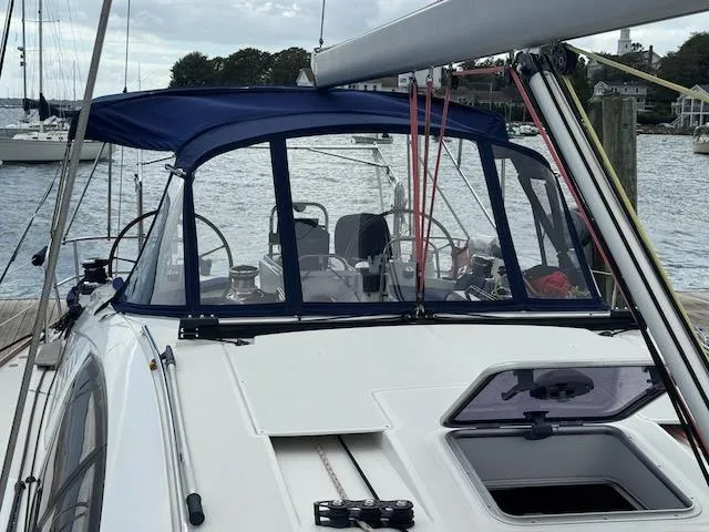 Salt Air Yacht Photos Pics 