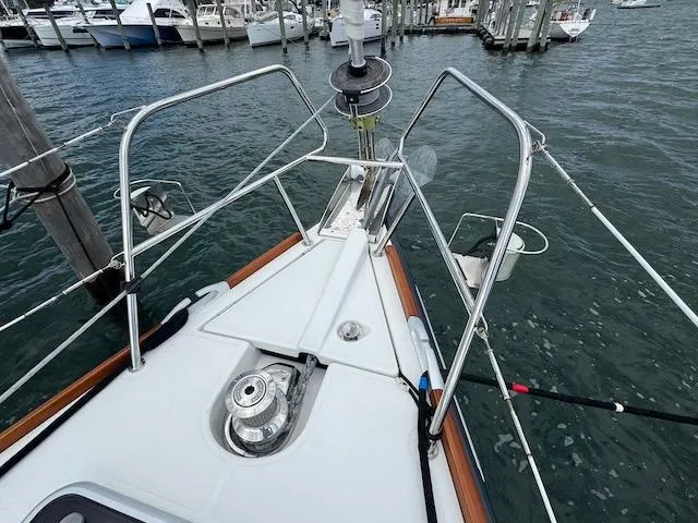 Salt Air Yacht Photos Pics 