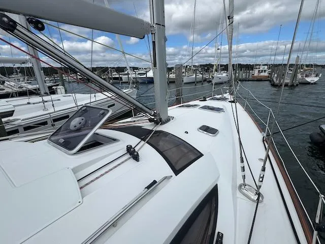 Salt Air Yacht Photos Pics 