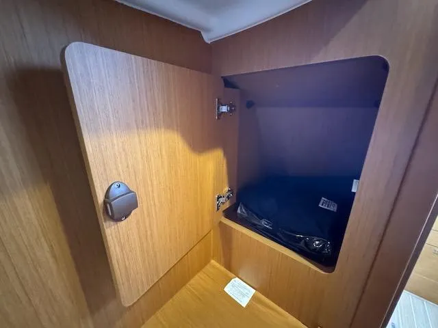 Salt Air Yacht Photos Pics 