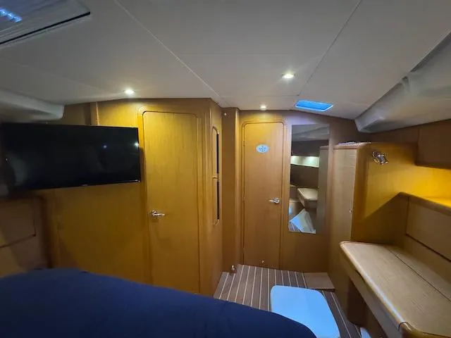 Salt Air Yacht Photos Pics 