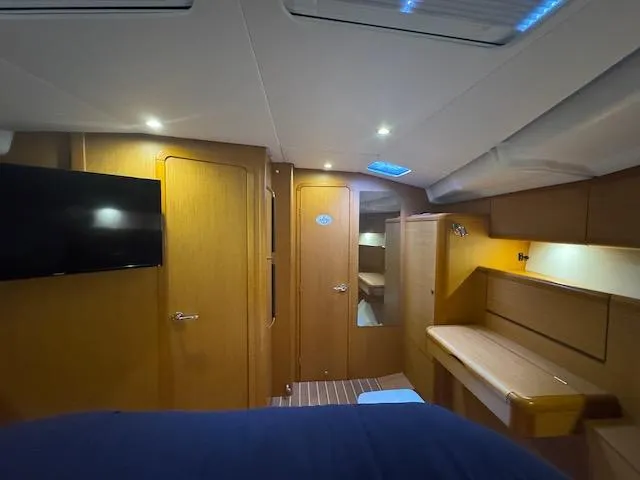 Salt Air Yacht Photos Pics 
