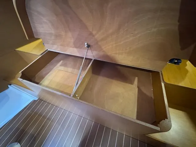 Salt Air Yacht Photos Pics 