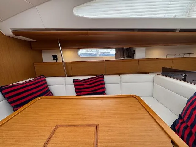 Salt Air Yacht Photos Pics 