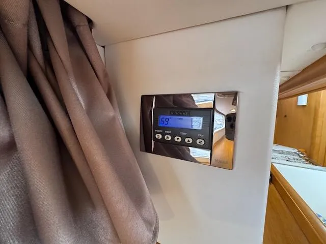 Salt Air Yacht Photos Pics 