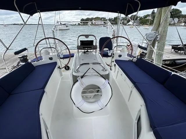 Salt Air Yacht Photos Pics 