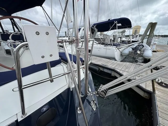 Salt Air Yacht Photos Pics 