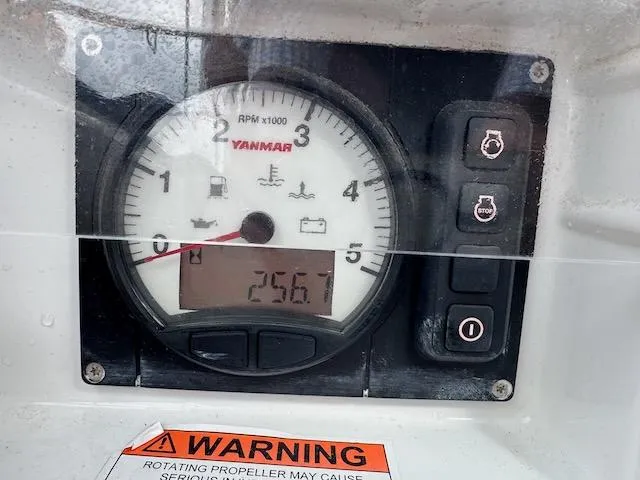 Salt Air Yacht Photos Pics 