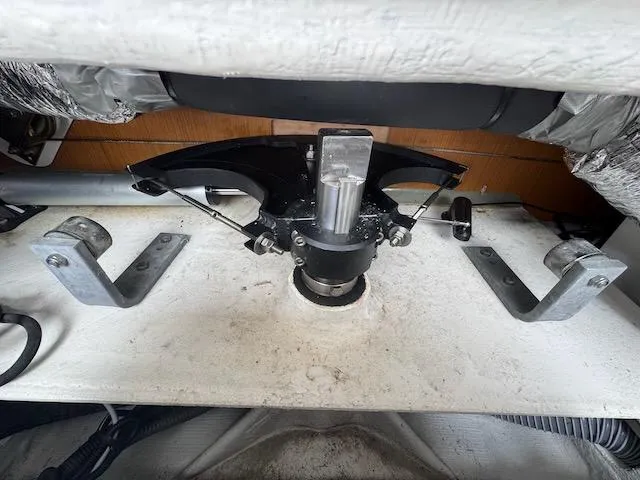 Salt Air Yacht Photos Pics 