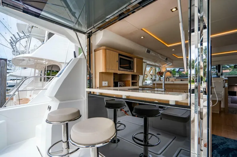 Altair Yacht Photos Pics 2019 Aquila 44 Yacht - Image 10