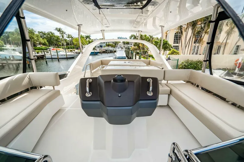 Altair Yacht Photos Pics 2019 Aquila 44 Yacht - Image 26