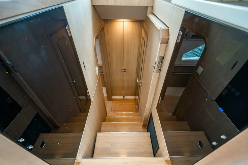 Altair Yacht Photos Pics 2019 Aquila 44 Yacht - Image 14
