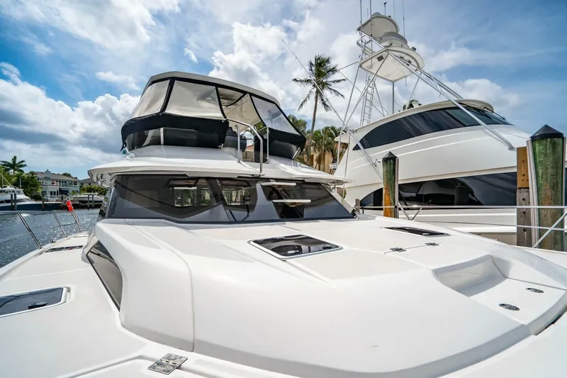 Altair Yacht Photos Pics 2019 Aquila 44 Yacht - Image 22