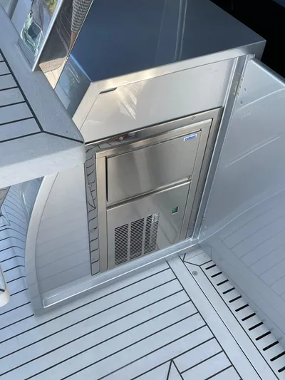 Silver Arrow Yacht Photos Pics 2024 Galeon 700 Sky yacht interior with sleek stainless steel appliance.