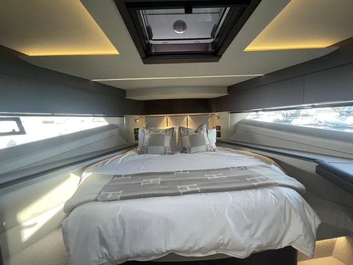 Silver Arrow Yacht Photos Pics 