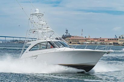 2012 44' Cabo-44 Hardtop Express San Diego, CA, US